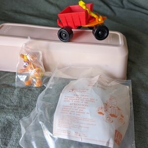 Muppet Babies Vintage Fozzie Bear 1990 McDonald's Toy Canada 90's Red Wagon Bag